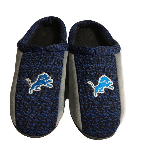 Detroit Lions Slippers Men’s Size 9-10 Blue‎ Slip On - Picture 3 of 9